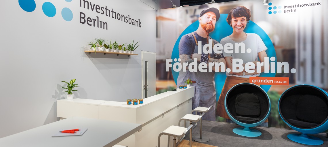 Unser Messerstand mit der neuen Werbelnie auf der deGUT