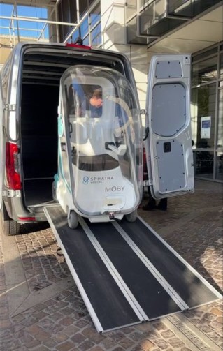 Anlieferung des ersten Modells